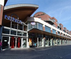 Ninia Ninove Shopping Center